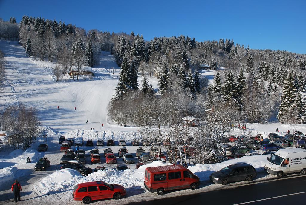 Apartmany Base Camp Železná Ruda Zewnętrze zdjęcie